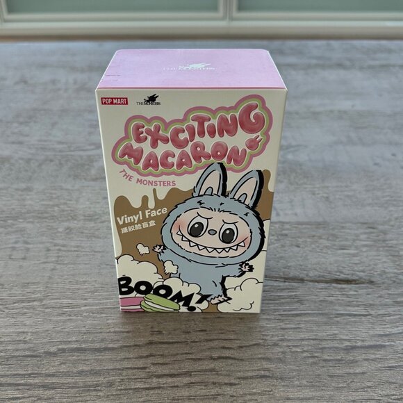 NIB BRAND NEW LABUBU MACARON - SEA SALT COCONUT (BLUE) - POPMART! - Picture 2 of 4